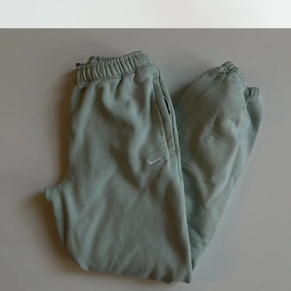 Nike Green Pantsuit Relaxed Fit Cotton Blend - Picture 2 of 6